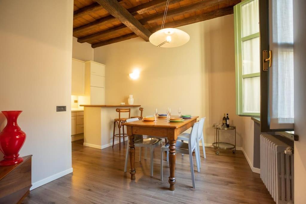 Appartamento Roma 55 Mantua Buitenkant foto