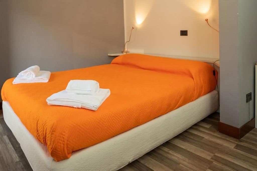 Appartamento Roma 55 Mantua Buitenkant foto
